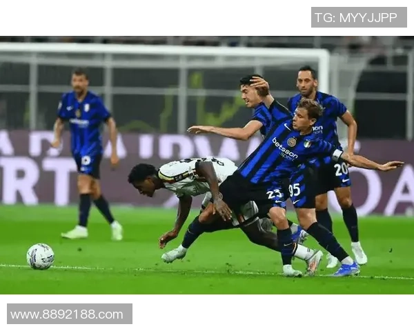 意甲生死战卡利亚里迎战AC米兰保级与争冠的决战时刻